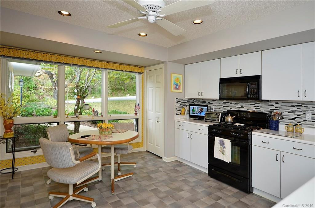 428 Ledgemont Court #428 - Photo 8