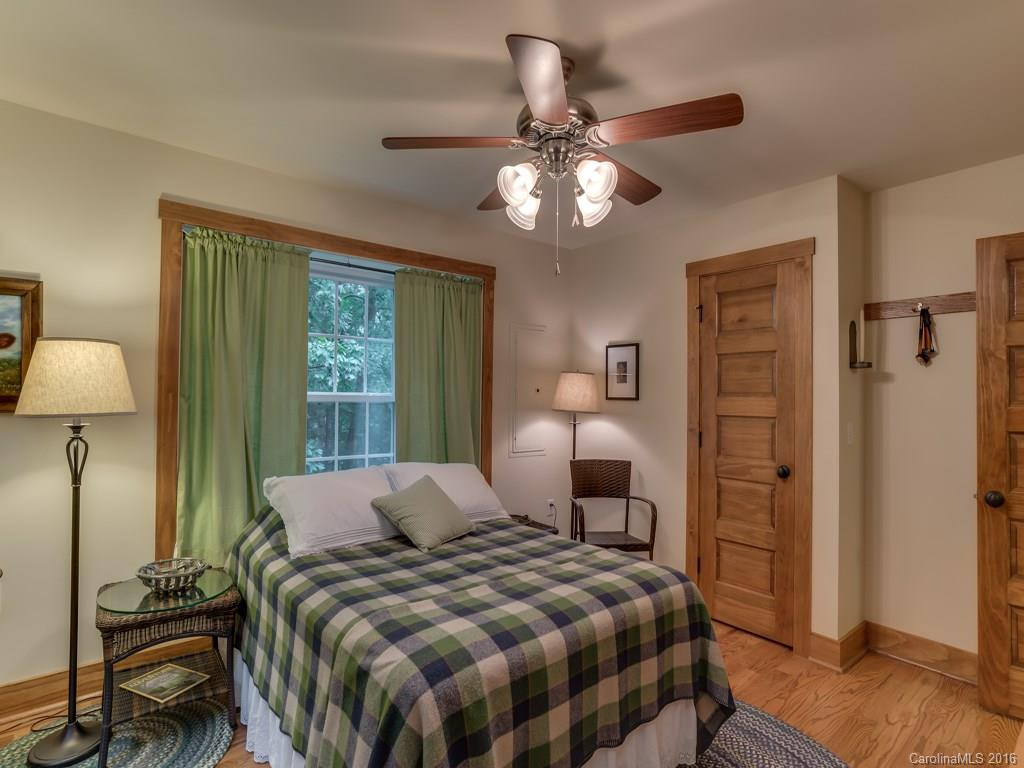 3324 Green River Cove Road - Photo 11