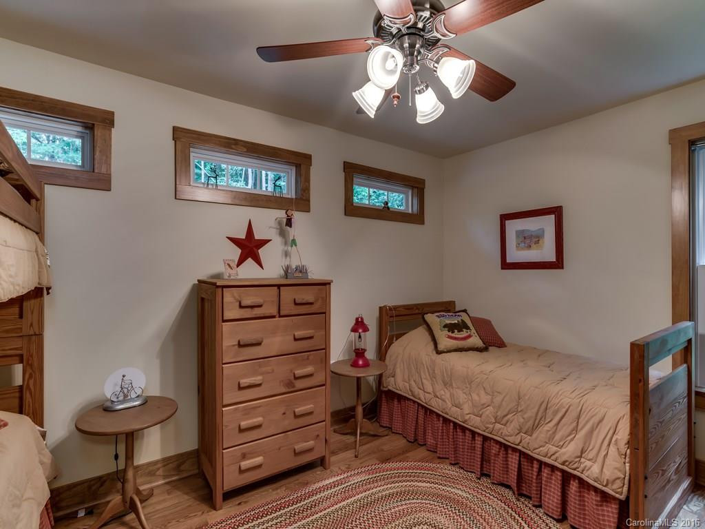 3324 Green River Cove Road - Photo 12