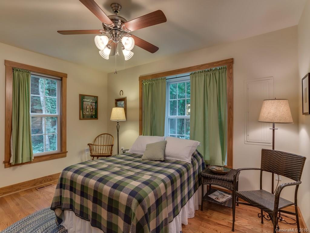 3324 Green River Cove Road - Photo 9