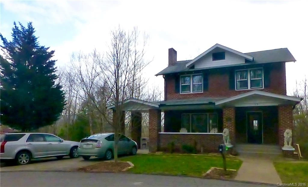 13 Pickwick Road