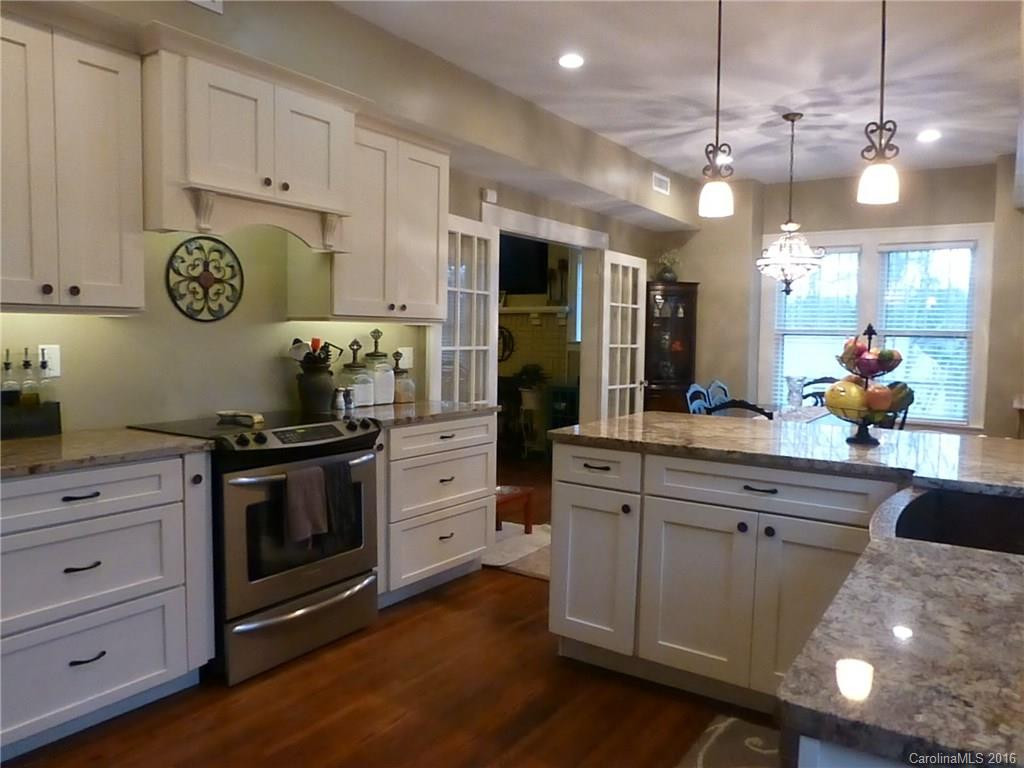 13 Pickwick Road - Photo 2