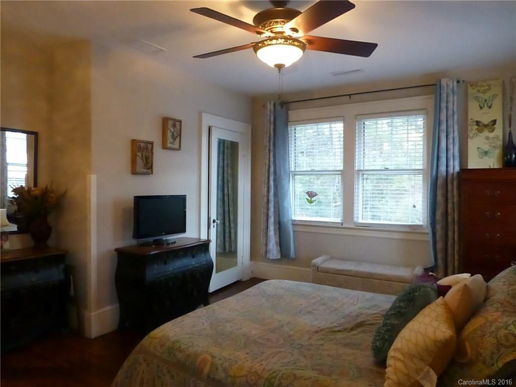 13 Pickwick Road - Photo 16