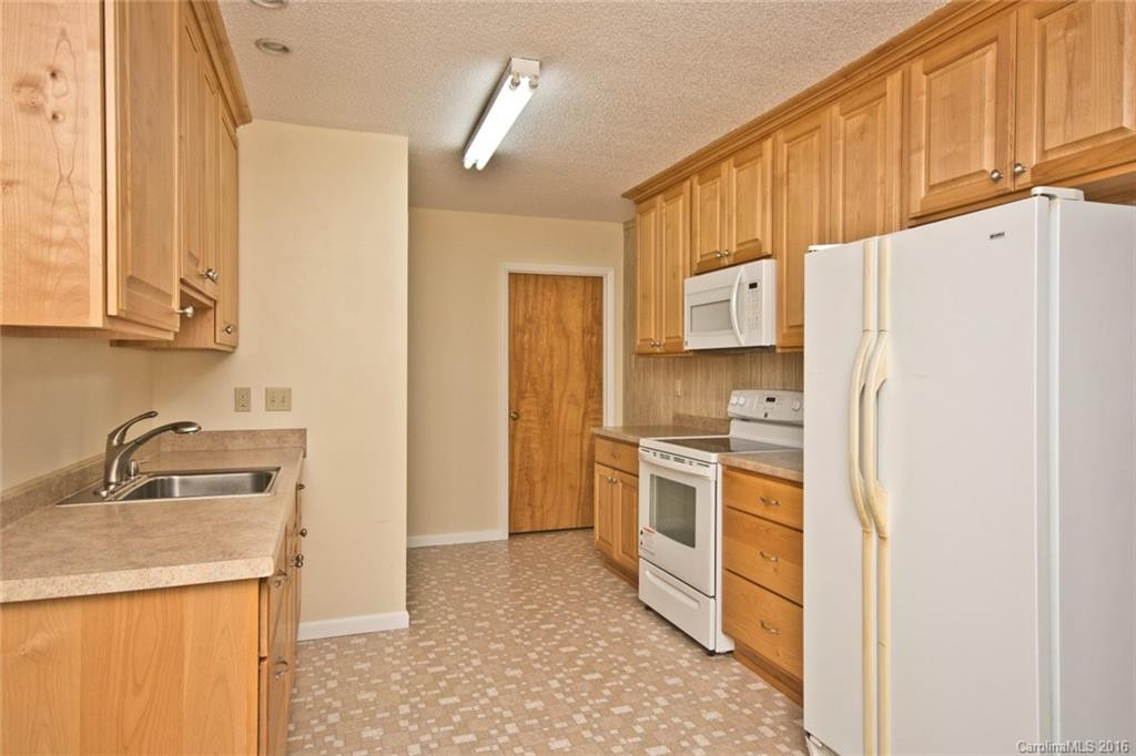 259 Fern Way #21 - Photo 14