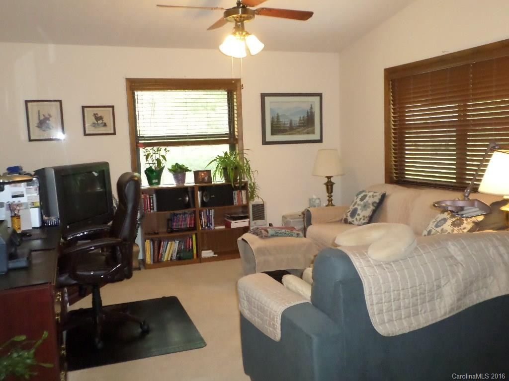 225 Mystic Cove - Photo 23