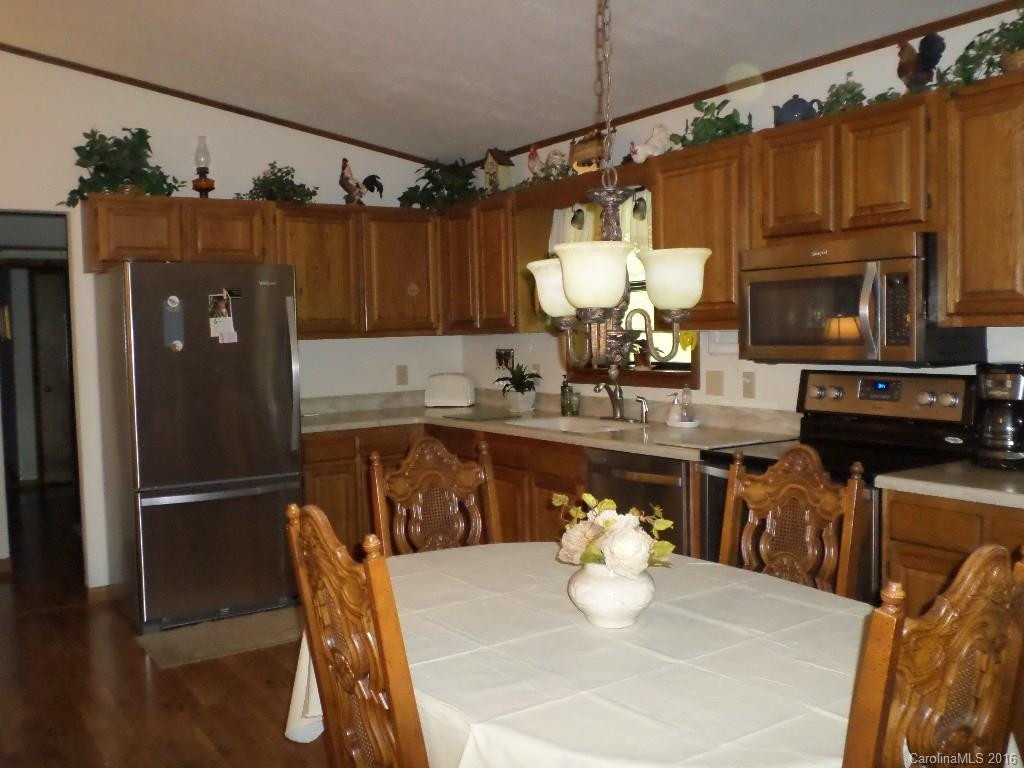225 Mystic Cove - Photo 4