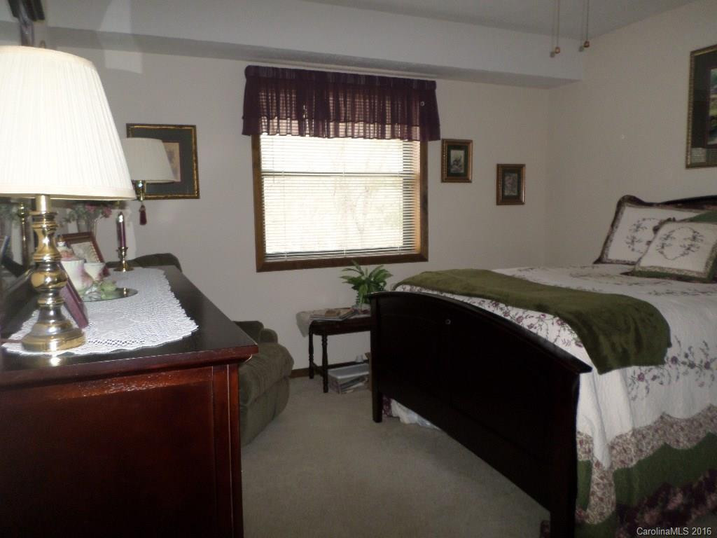 225 Mystic Cove - Photo 9