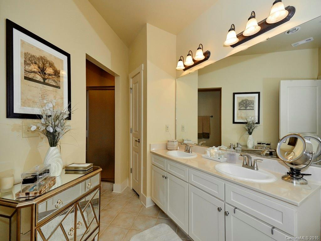 9 Kenilworth Knoll #302 - Photo 11