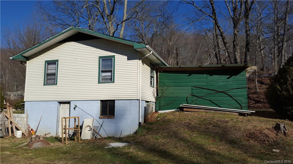 582 Salisbury Road - Photo 2