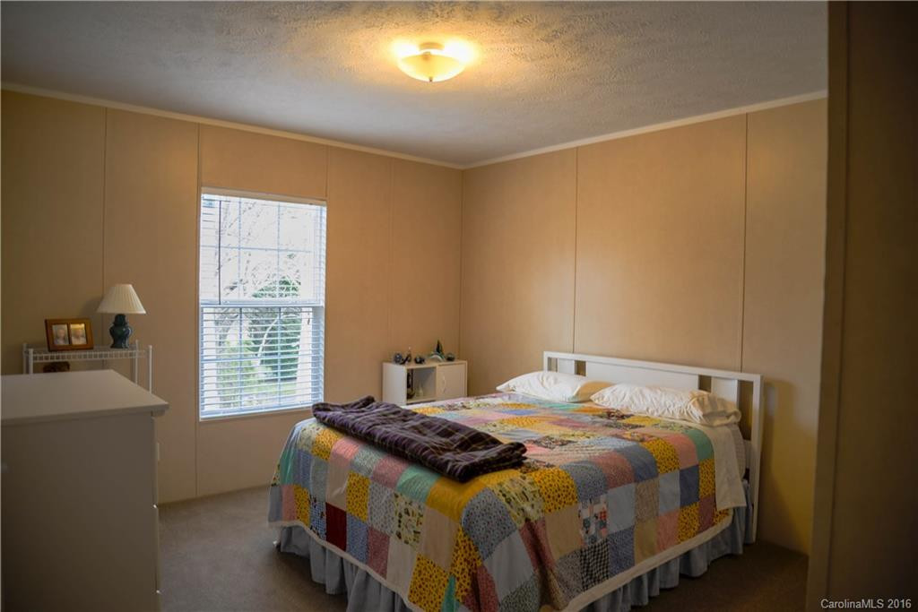 186 Laurel Terrace Court - Photo 18