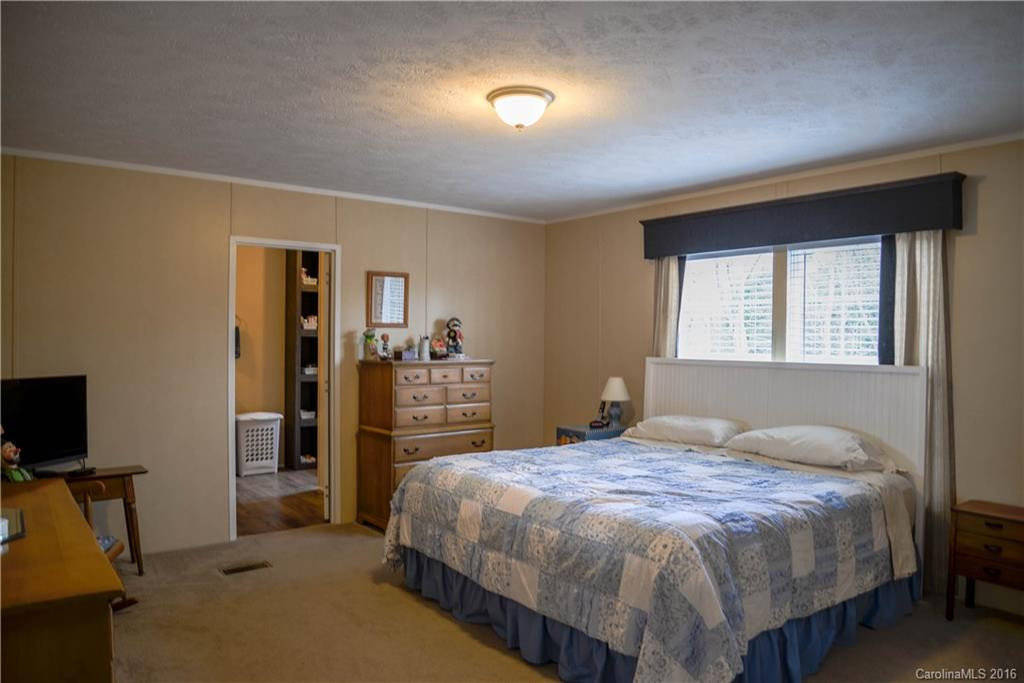 186 Laurel Terrace Court - Photo 10