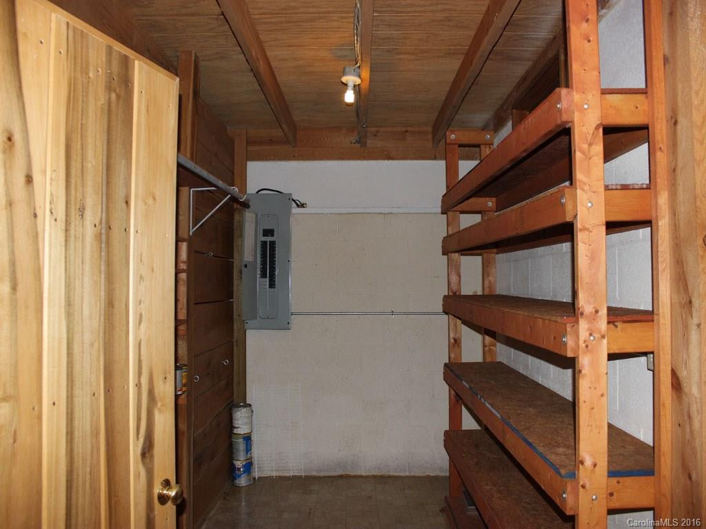 201 Mahler Lane - Photo 9