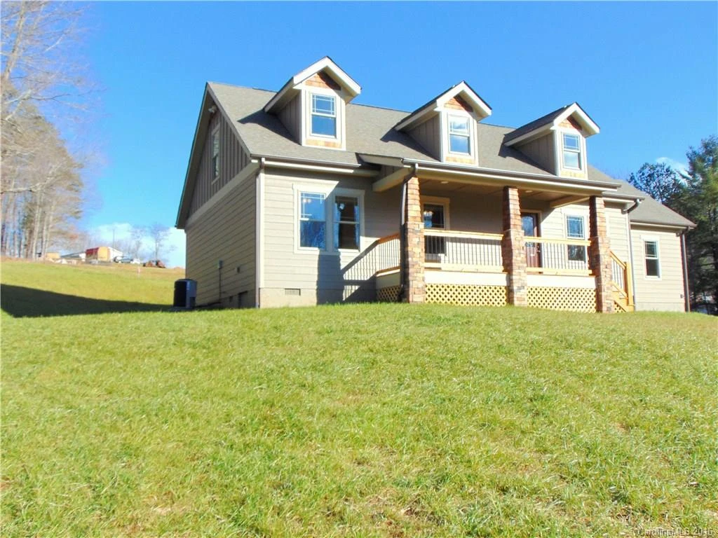 312 Dix Creek Road #1