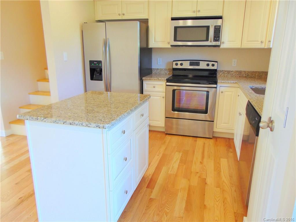 312 Dix Creek Road #1 - Photo 3
