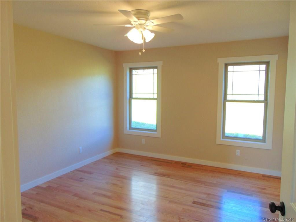 312 Dix Creek Road #1 - Photo 9