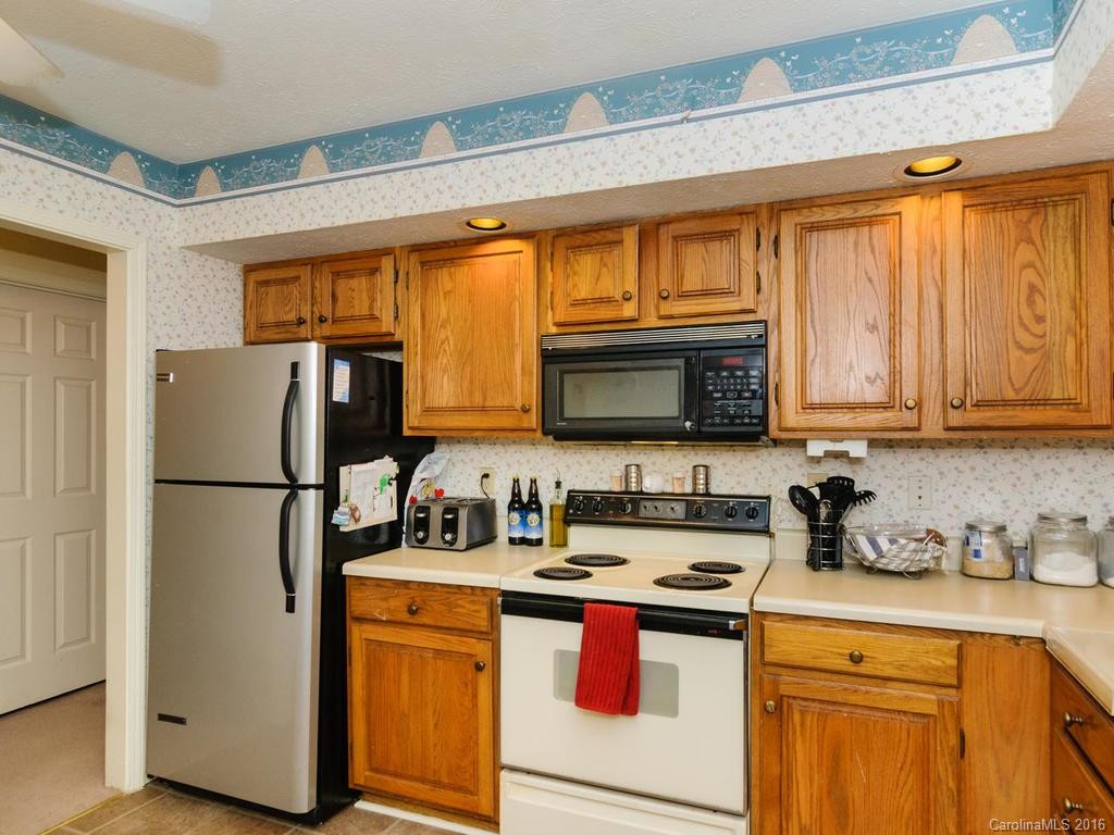 124 Serenity Circle - Photo 8