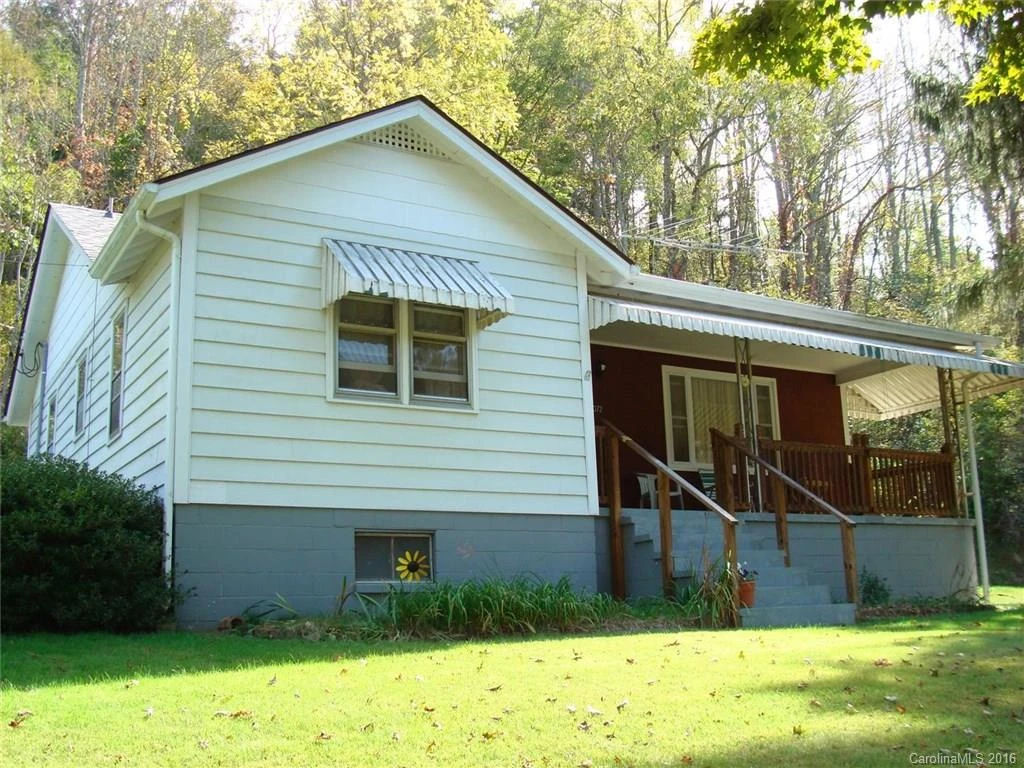3072 Grapevine Road