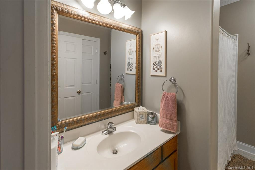 873 West Pointe Drive #31 - Photo 11