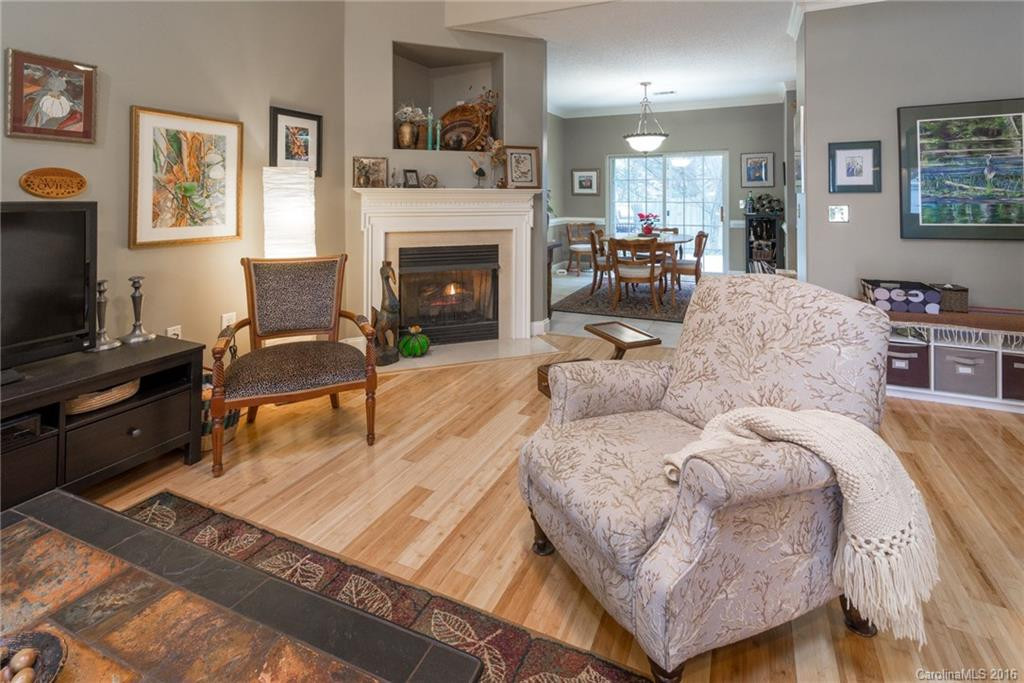 873 West Pointe Drive #31 - Photo 6