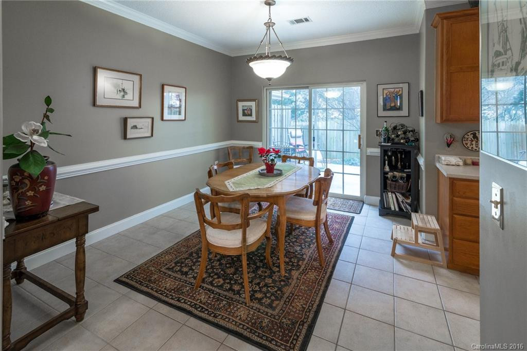 873 West Pointe Drive #31 - Photo 7