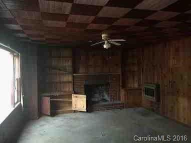 29 Emory Road - Photo 2