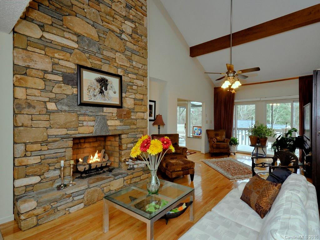 17 Scenic View Drive - Photo 2