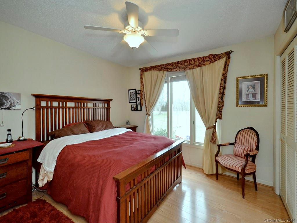 17 Scenic View Drive - Photo 7