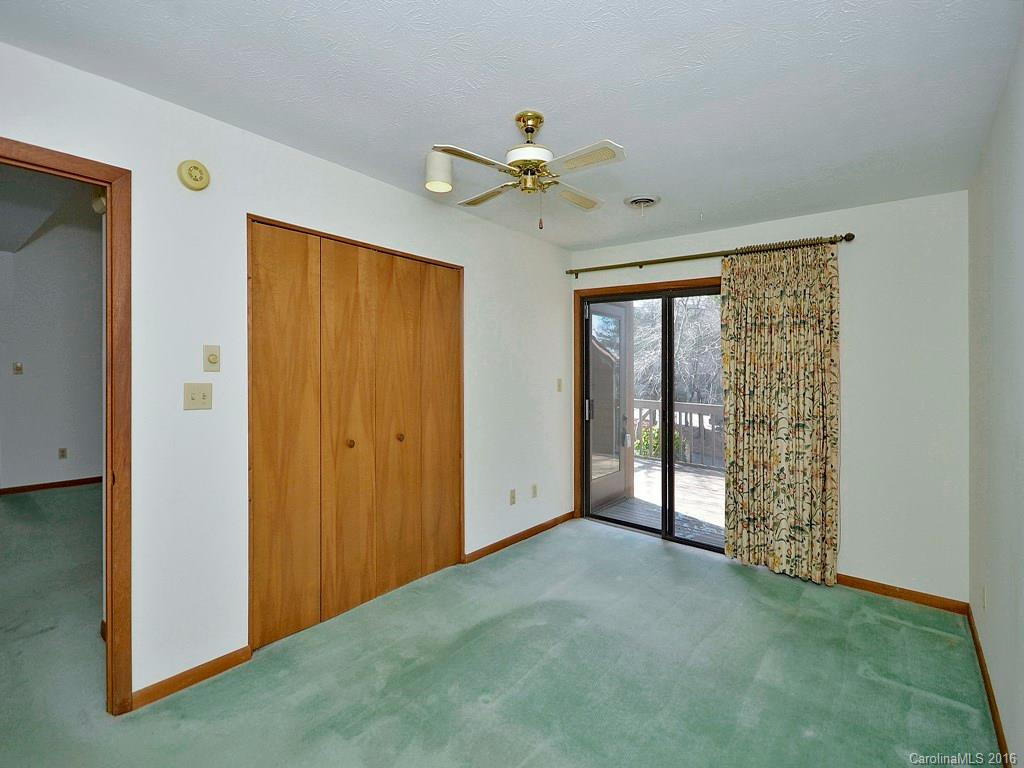 16 Ravencroft Lane #B - Photo 6