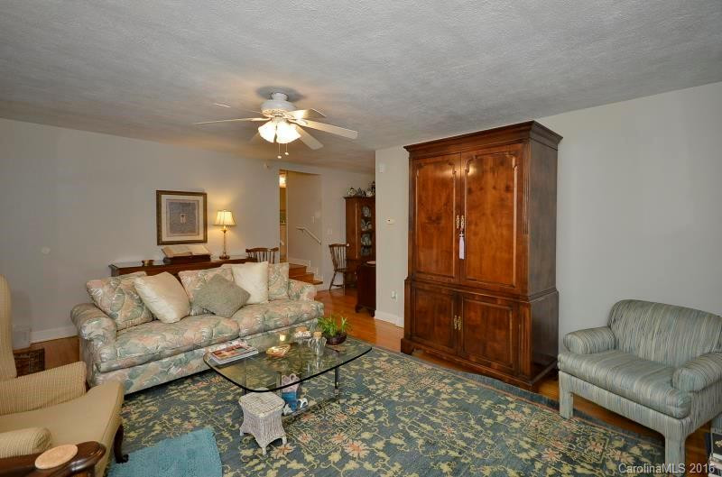 117 Echo Drive #11 - Photo 3