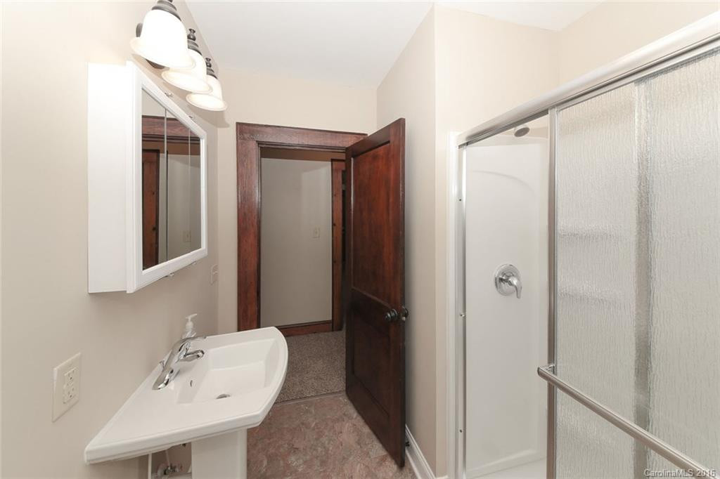 1662 Pilot Mountain Road - Photo 14