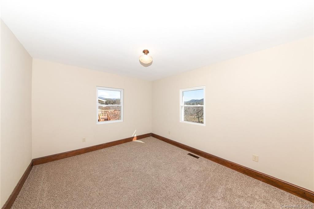 1662 Pilot Mountain Road - Photo 10