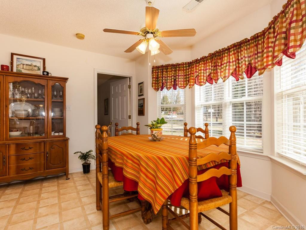17 Robin Way - Photo 11