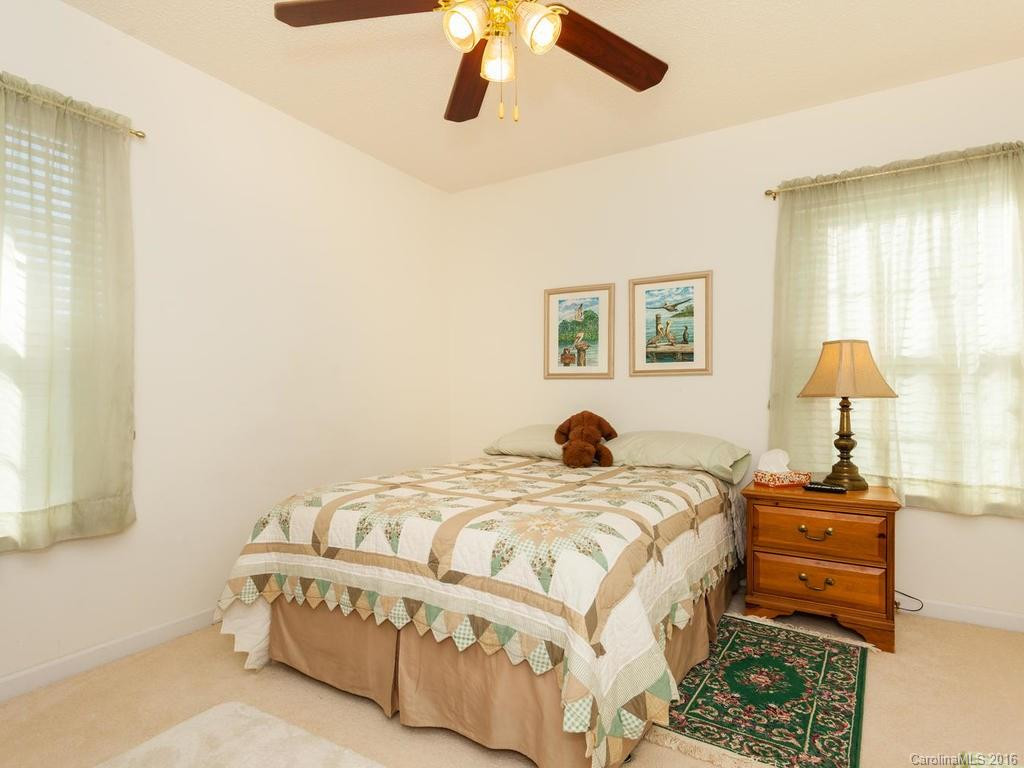 17 Robin Way - Photo 17