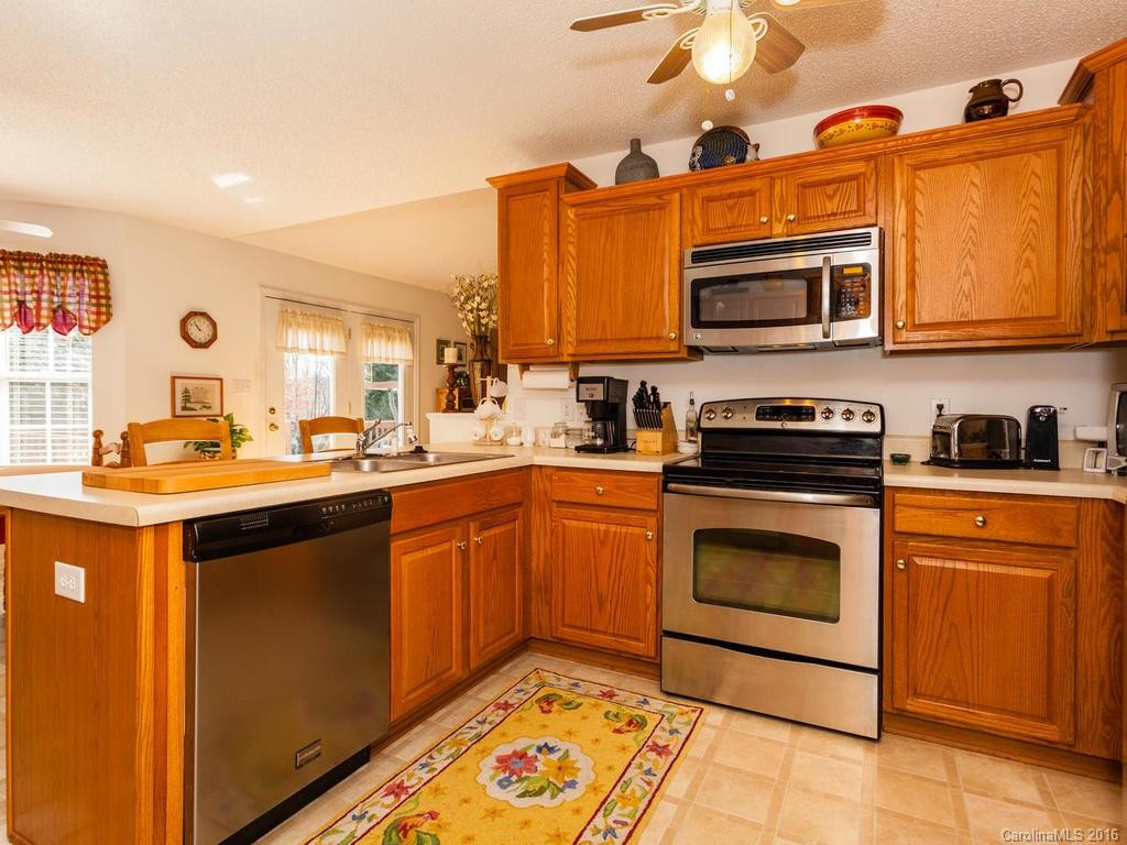 17 Robin Way - Photo 8