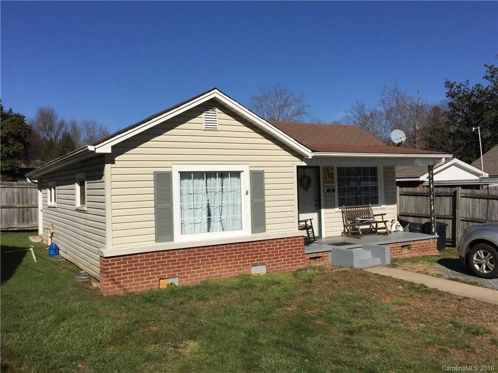 39 Sinclair Avenue
