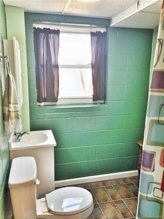 187 Crestview Street - Photo 2