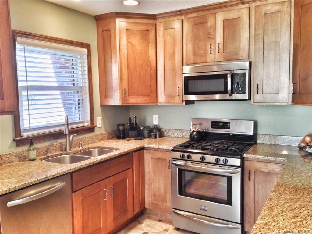 187 Crestview Street - Photo 3