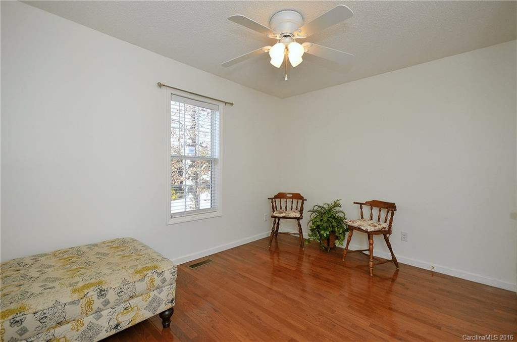 4 Barclay Road - Photo 10