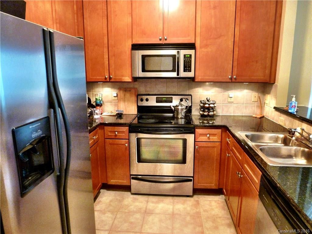 9 Kenilworth Knoll #314 - Photo 4