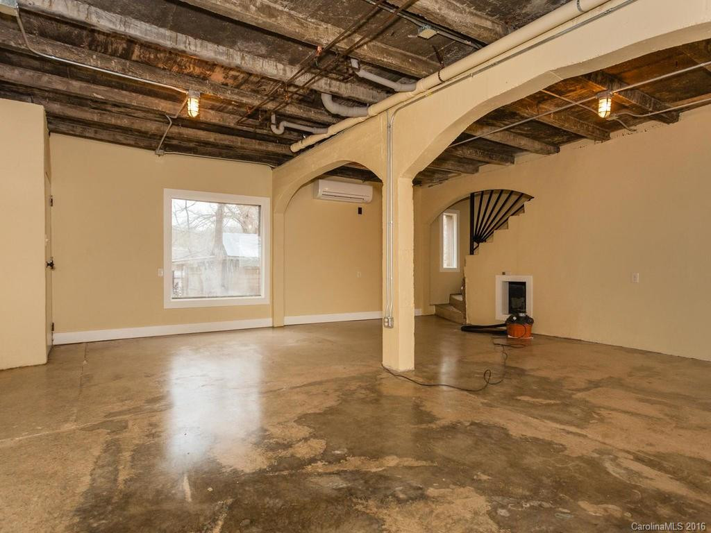 36 Cherokee Road - Photo 2