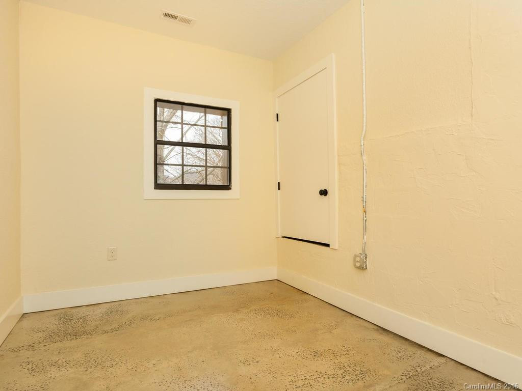 36 Cherokee Road - Photo 11