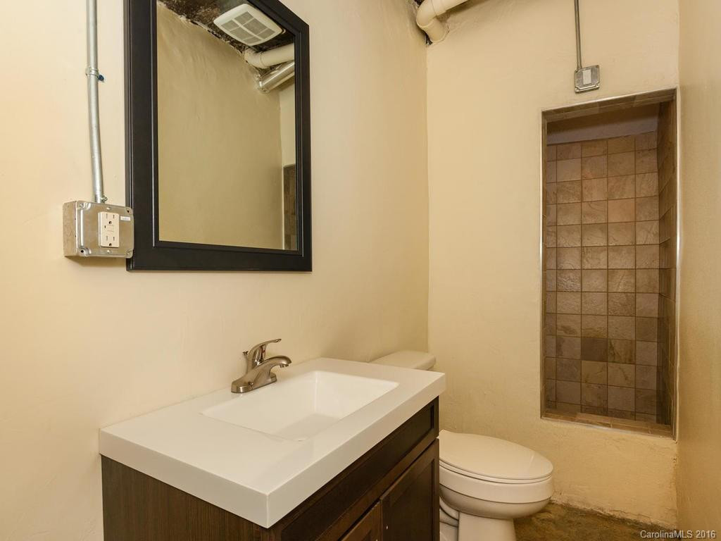 36 Cherokee Road - Photo 13