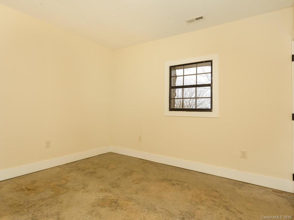 36 Cherokee Road - Photo 8