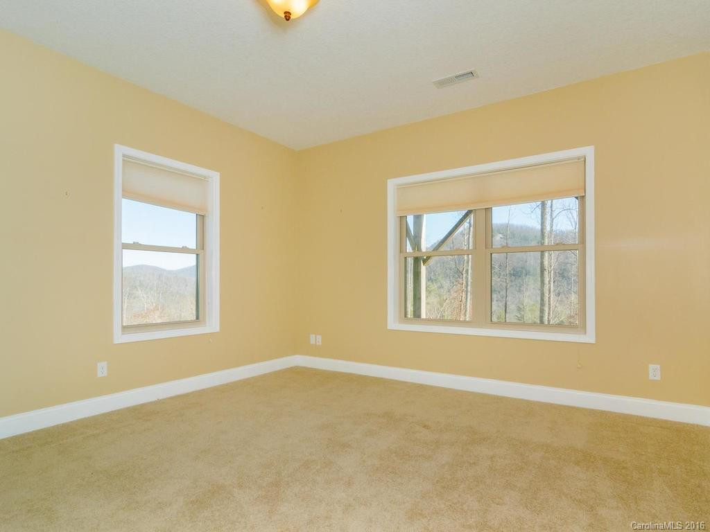 581 Silverglen Way - Photo 15