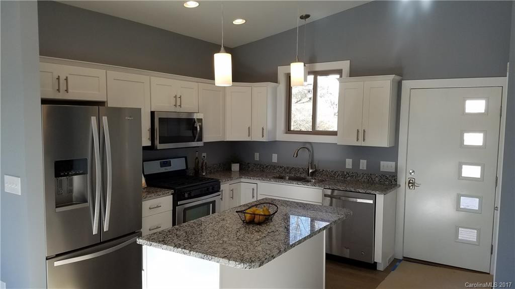 41 Robinwood Avenue - Photo 3