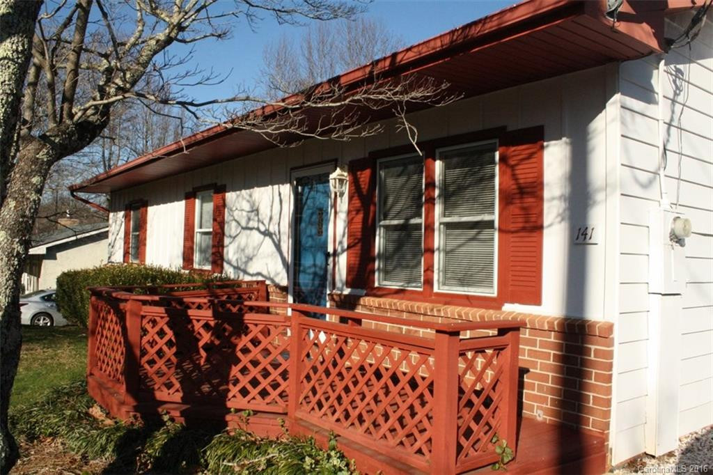 141 Frost Road - Photo 2