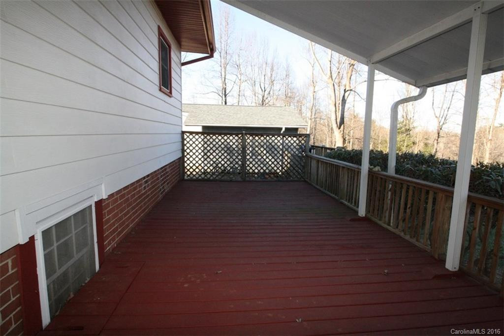 141 Frost Road - Photo 15