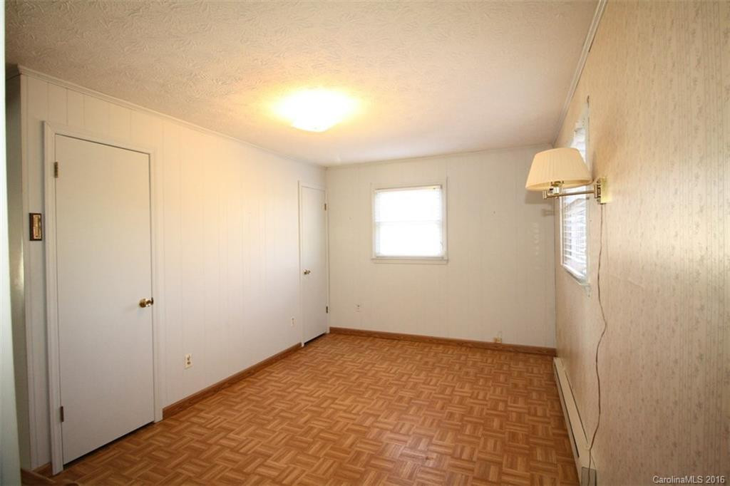141 Frost Road - Photo 9
