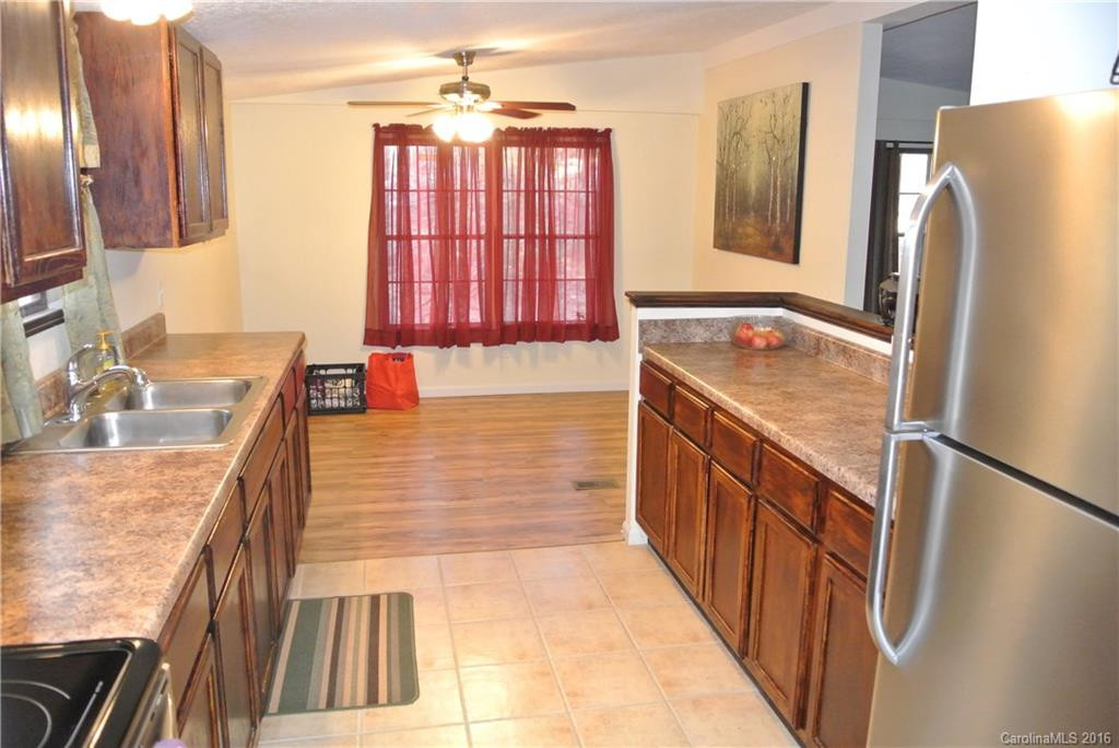 86 Laurel Loop - Photo 4