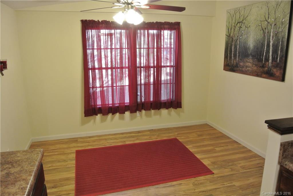 86 Laurel Loop - Photo 8